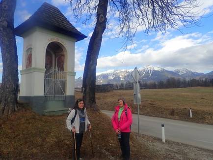 20 kapeliva pred ribnim